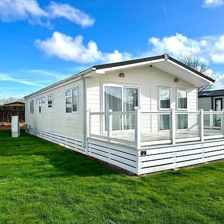 Bluebell Lodge, Dog Friendly South Cerney Exteriör bild