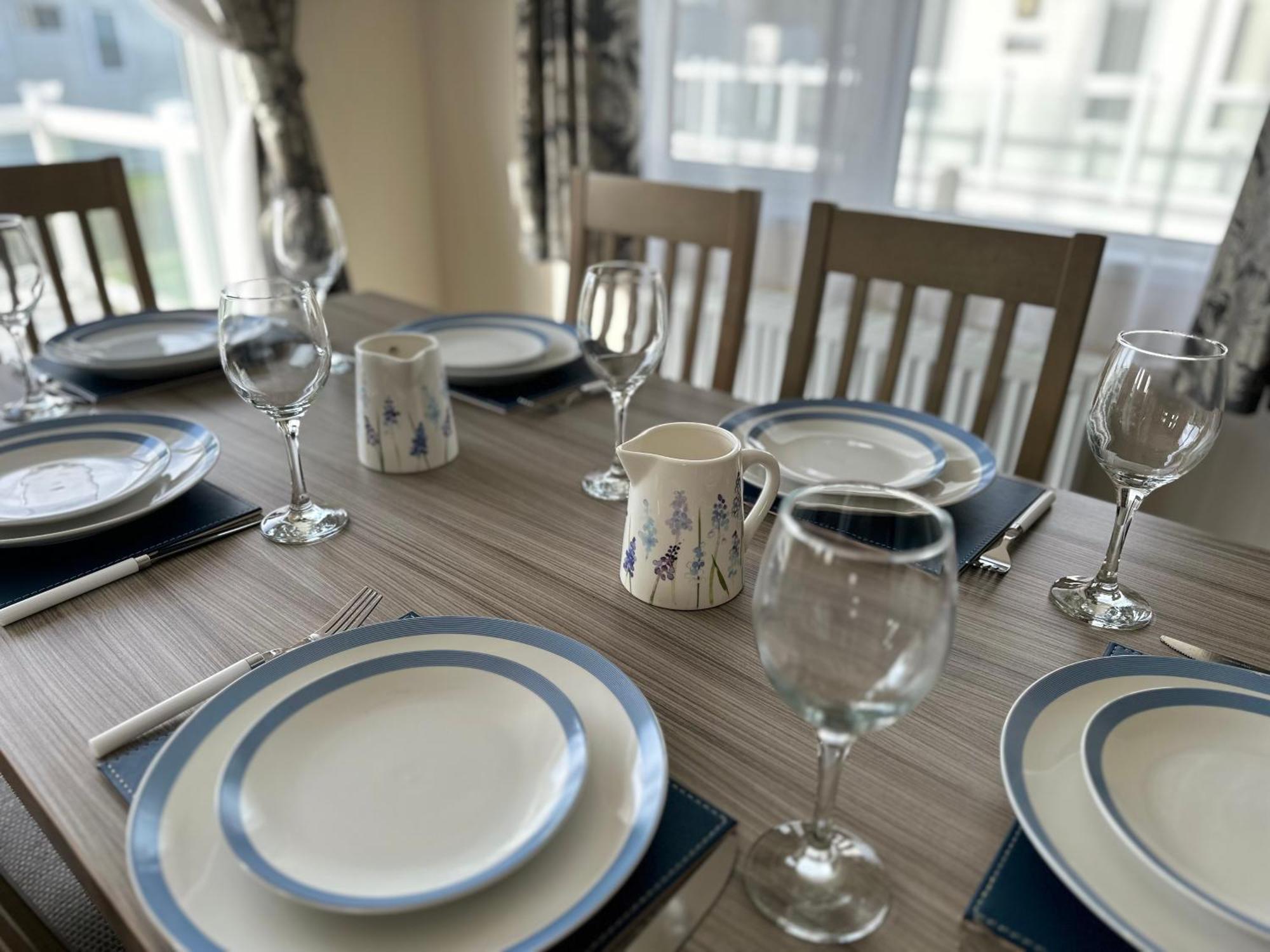 Bluebell Lodge, Dog Friendly South Cerney Exteriör bild
